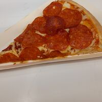 Пицца Пепперони (кусок)