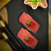 Фото к позиции меню Две суши с тунцом