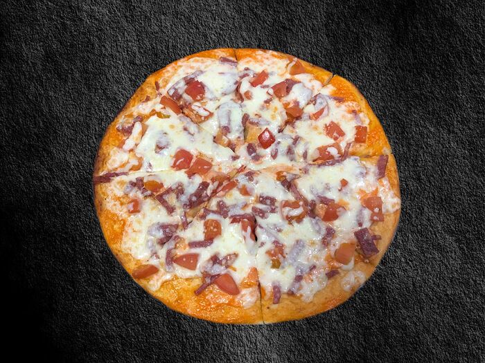 Пицца С копчёной колбаской
