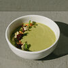 Фото к позиции меню Крем-суп из зелёного горошка, брокколи и кешью