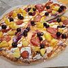 Фото к позиции меню Ягодно-фруктовая пицца