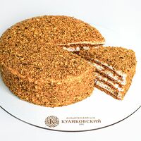 Торт Медовик с орехами
