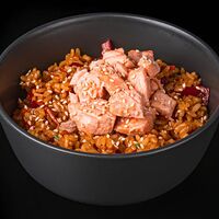 Рис отварной с лососем в устричном соусе