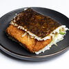Фото к позиции меню Окинавский сэндвич с хрустящей курочкой