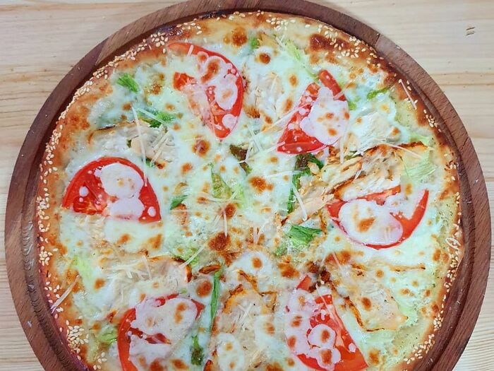 Crust pie pizza, Калуга. Rocket pizza Калуга. Дом пицца Калуга Секиотовское кольцо. Лав пицца Калуга подарок на день рождения.