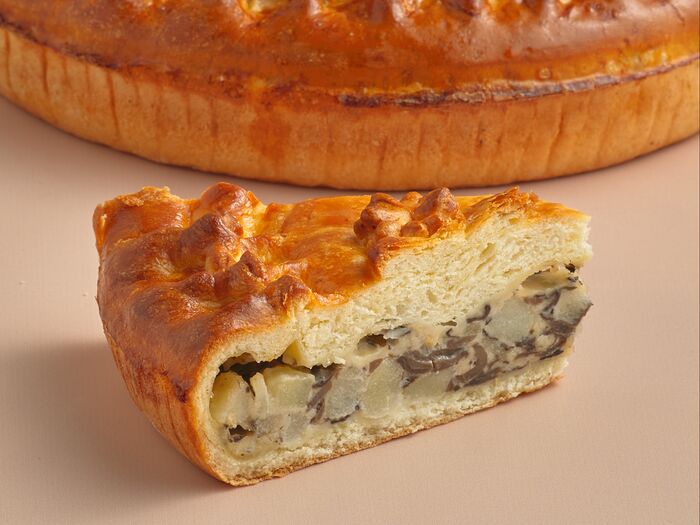 Пирог с картофелем, грибами и сыром (порция)
