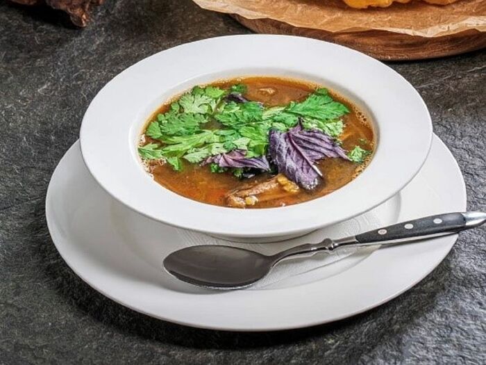 Чечевичный суп с телятиной (халяль)