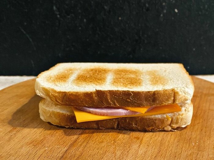 Сэндвич с ветчиной и сыром Medium