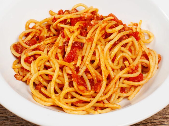 Спагетти с соусом Аматричиана