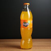 Fanta стекло